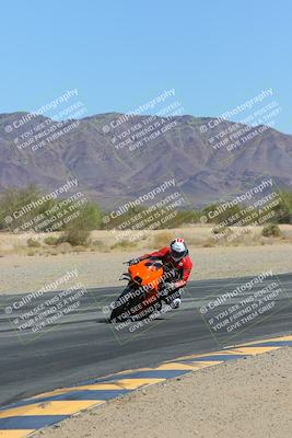 media/Mar-24-2025-Moto Forza (Mon) [[57ce5c5cff]]/1-Advanced Group/Session 3 (Turn 6 Inside)/